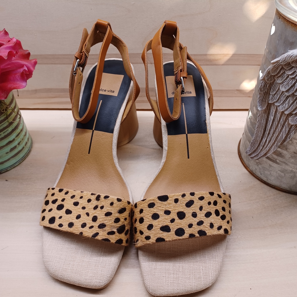 Dolce Vita Tan and Black Women's Sandals